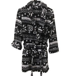 PINK Victoria’s Secret Black Fleece bathrobe